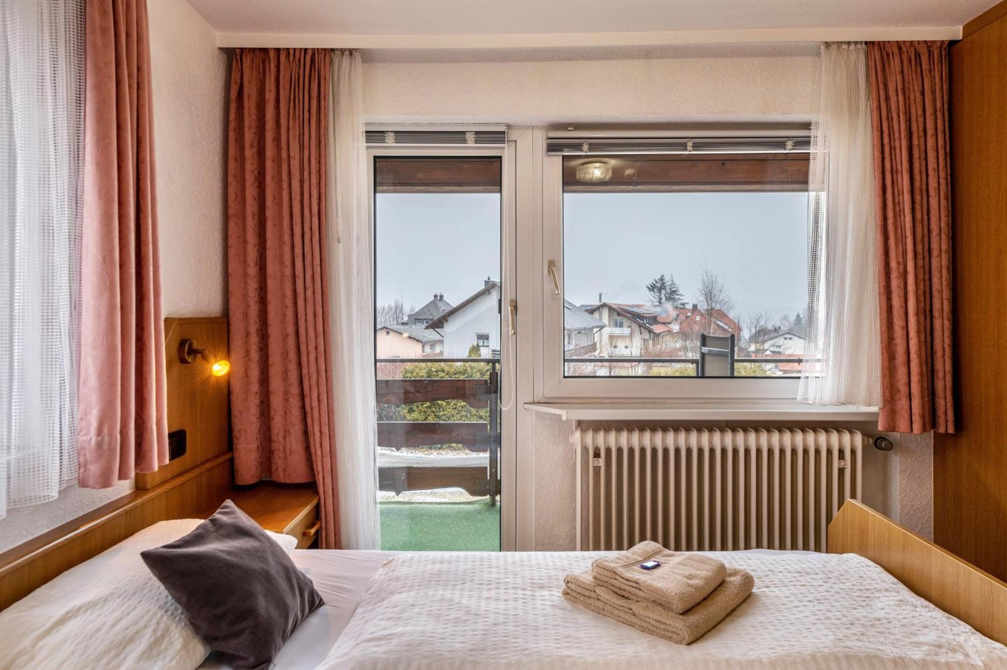 Gaestehaus Kunkelmann Mit Sauna Höchenschwand Екстериор снимка